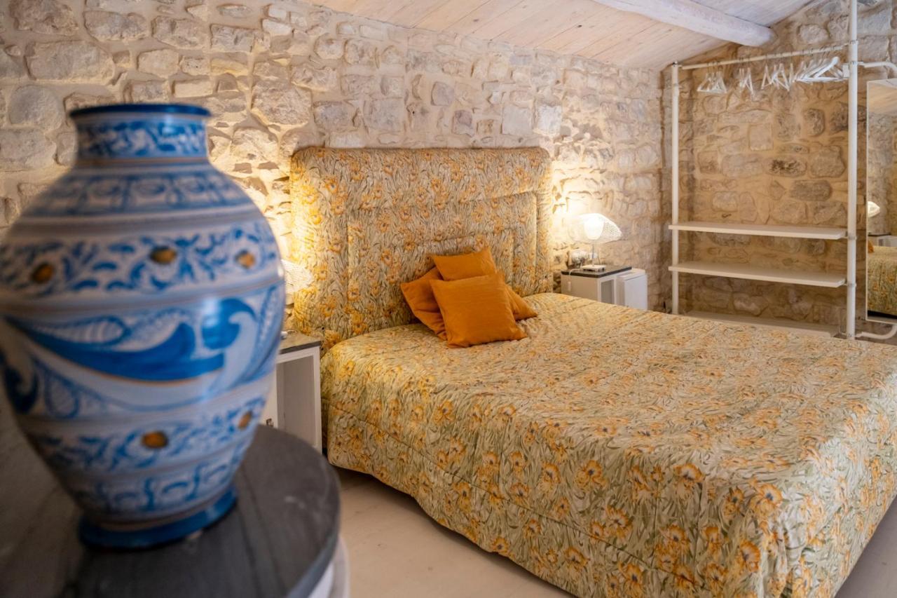 Luxury House Le Nuvole Daire Modica Dış mekan fotoğraf