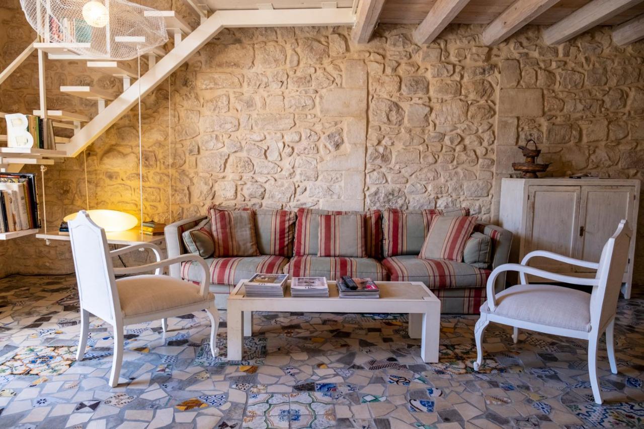 Luxury House Le Nuvole Daire Modica Dış mekan fotoğraf